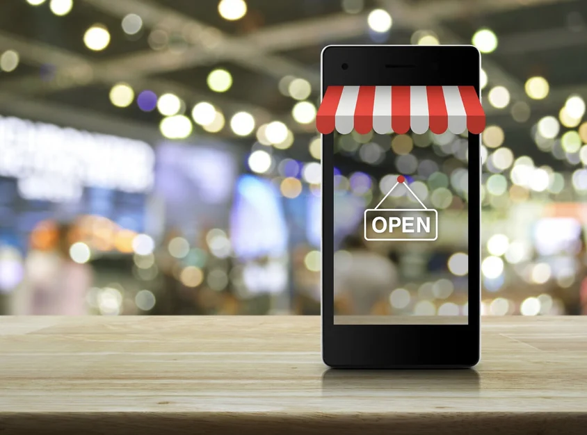 Uno scaffale digitale nell'e-commerce è il punto di contatto più importante che hai con i potenziali acquirenti.